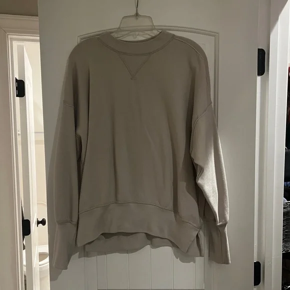 A&f sweatshirt deals